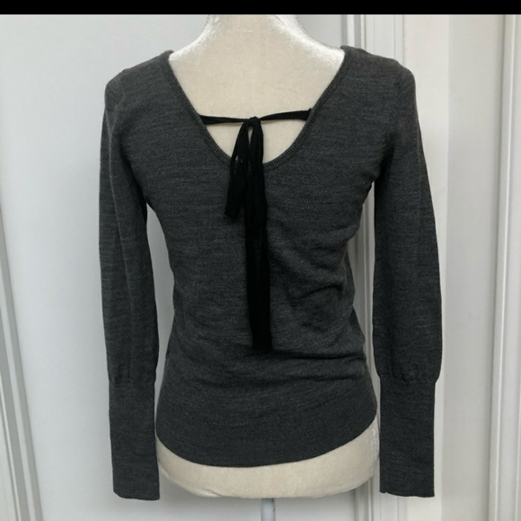 Anthro ANGEL of the NORTH gray sweater floral M - Picture 8 of 14